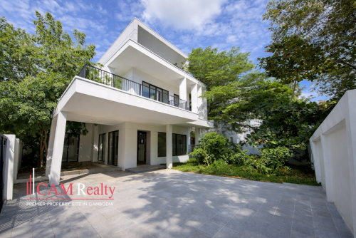 4+2 Bedrooms Villa Udom For Rent in Borey Chankiri – Urbanland