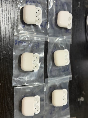 AirPod 4 99 % ដូចរូប