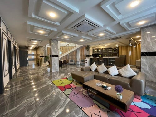 Beautiful and Modern 4 Bedrooms Duplex Penthouset in Chamkarmon