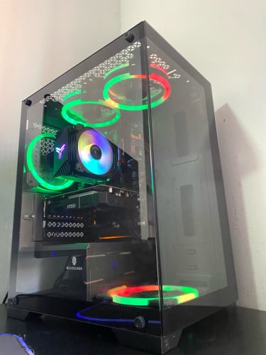 Core i5 7th/GTX 1050