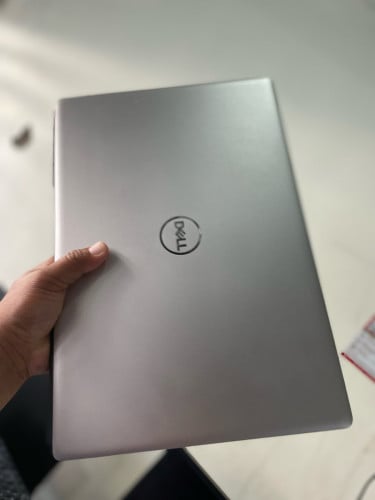 Dell precision 7550 ci7-10875H ram 32gb ssd m2 512gb VGA RTX 3000 6gb