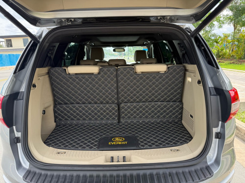 Ford Everest Titanium Full option ,Year:2019 សោរ2គ្រាប់