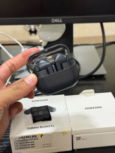 Galaxy Buds 3 FE 99.99% Black