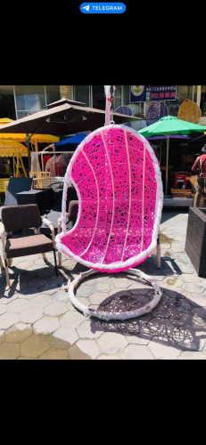Hanging chair (កៅអីលំអផ្ទះ)