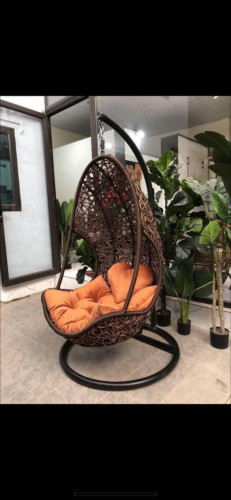 Hanging chair (កៅអីលំអផ្ទះ)
