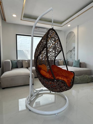 Hanging chair (កៅអីលំអផ្ទះ)