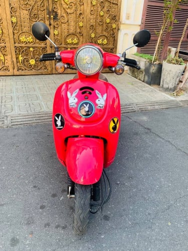 Honda Giorno ,50cc ,year2017 , 590$(have card have id)
