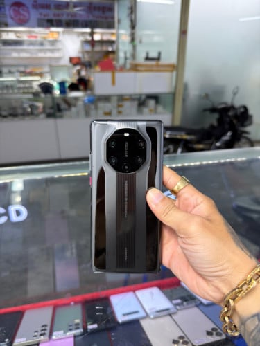 Huawei Mate 40 RS CH Sim2 Ram8GB HD256GB Phone Condition 97% , ម៉ាស៊ីនសានុំ , បែកថាច់បន្តិច