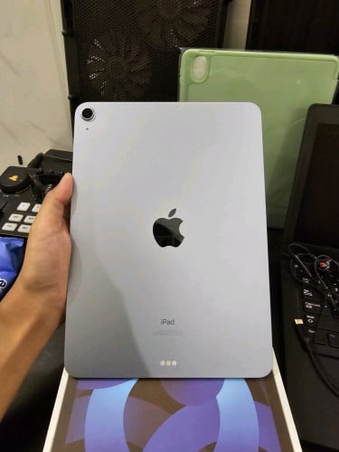 iPad Air 4 (4th Generation)(64GB) Wifi  មួយទឹក98%_អេក្រង់10.9-inch_USB-C port_Touch ID