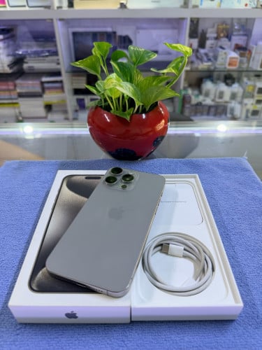 iPhone 15 Pro Max 256 LL