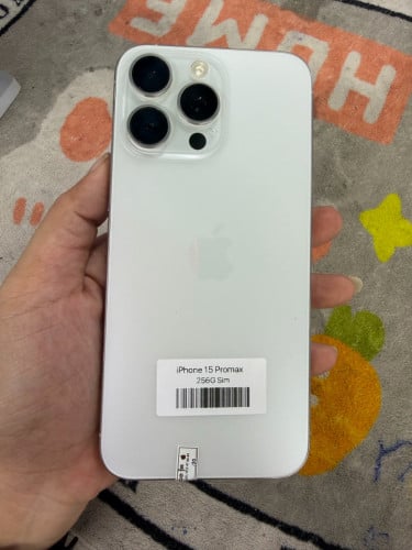 iPhone 15 promax ប្រើស៊ីម