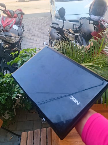 Laptop Nec