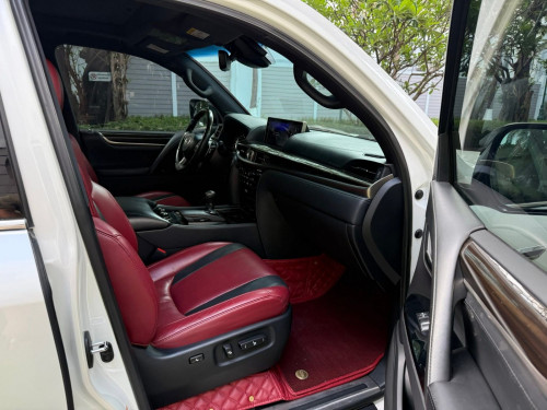 Lexus LX570 Full option ម្ចាស់ដើម,Year:2019 សោរ2គ្រាប់