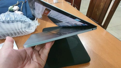 MacBook pro  2017