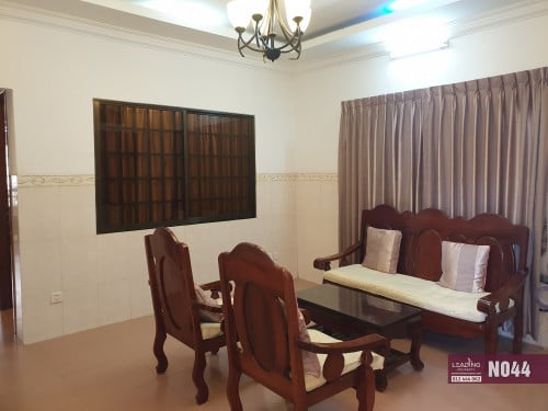 N044 | Daun Penh, Royal Palace nearby 1 Bedroom Fully Furnished Apartment