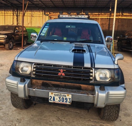 PAJEROឆ្នាំ93 ម្ចាស់ទី1 មហាថ្មី3700$ត