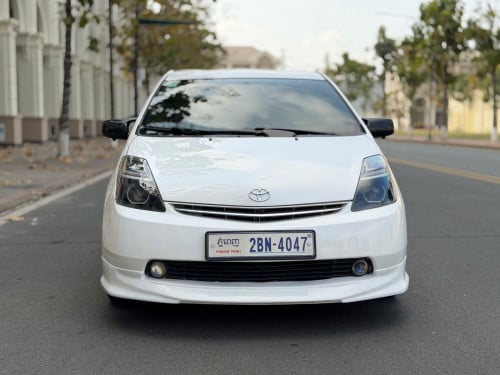 Prius 07 full option លេងហើយគ្រប់យ៉ាង ឡានស្អាត