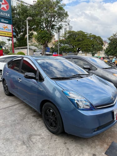 Prius 2007 half Full ផ្លាកលេខ2BSxxxx អាគុយ ABS ម៉ាសុីនត្រជាក់អែម