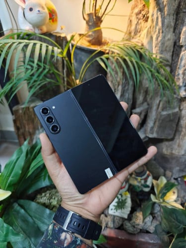 Samsung galaxy Z fold 5/ram12/256G/ក្រុមហ៊ុនសុីម2/