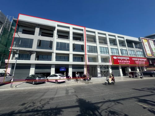 Shop House For Rent - Prime Business Location