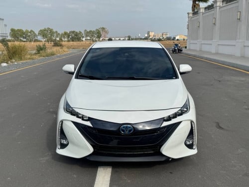 Toyota Prius prime 2017 Full Advanve