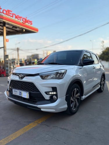 TOYOTA RAIZE 2025 ដំបូលខ្មៅ GR Sport 5000km