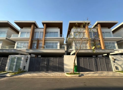 Twin Sunflower for Rent at Borey Orkide Pochentong ( A-94 )