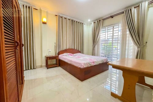 Whole floor Two bedrooms Apt