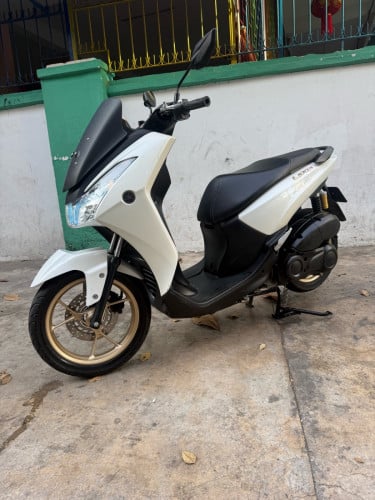 Yamaha Luxi new95%