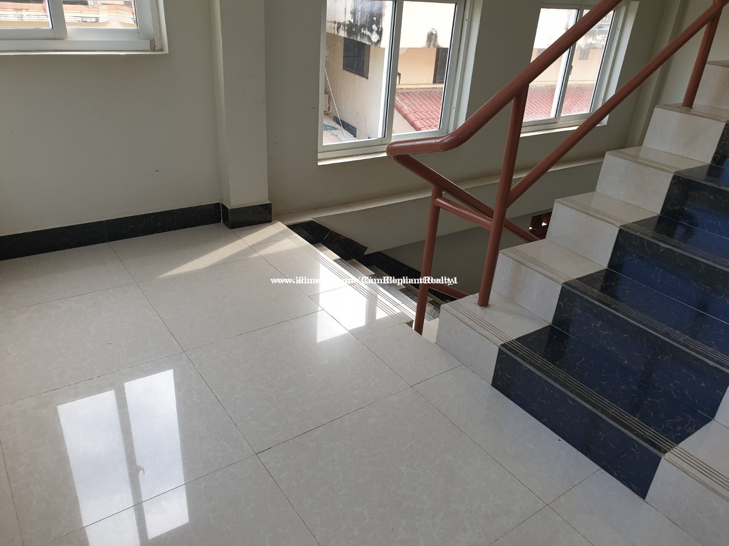 Chamkar Mon, Phnom Penh - photo 8