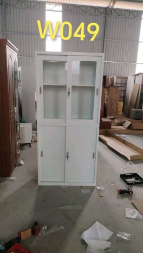 ទូដែកទ្វារុញ