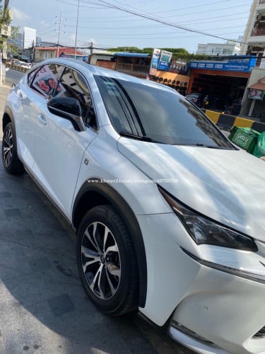 រថយន្ថ នឹង យានយន្ថ