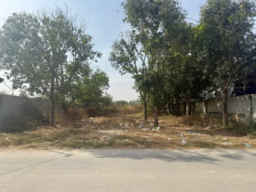 ដីលក់ ស្រុក កណ្តាលស្ទឹង