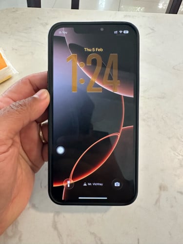 ទូរស័ព្ទនៅថ្មីណាស់ លក់ដូរសេរី