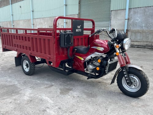 កង់បីលក់នៅថ្មីកំលាំង200ccម៉ាសុីនស្អំទឹកទ្រុង1-40នឹង2-40