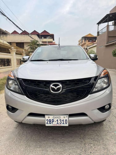 ឆ្នាំ2014ម៉ាសុីនធំអូតូកាពីតាស់ឡានស្អាតធានាម៉ាសុីនប្រអប់លេខ០១ខែ