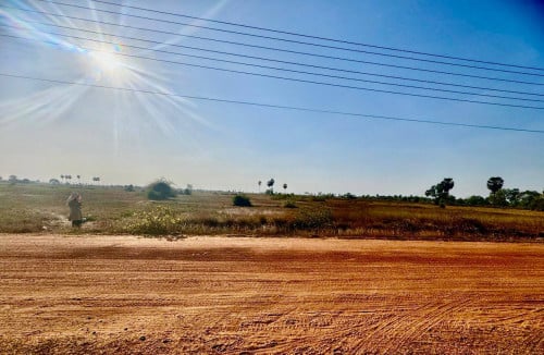 ដីលក់បន្ទាន់ កំពង់ស្ពឺ - ក្បែរ ផ្លូវ51