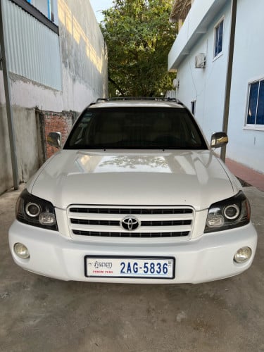 មកមើលផ្ទាល់ធានាមិនខកចិត្ដ ថ្មីគ្មានកន្លែងទាស់  Highlander ឆ្នាំ2002 limited Full option ប៉ុង1