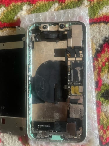 លក់ iPhone 11,128 G iCloud