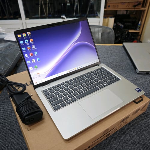 តម្លៃ: ✅699$✅DELL Pro 14 Plus PB14250 ថ្មី100% មានការធានារយះពេល១ឆ្នាំ🥰😍