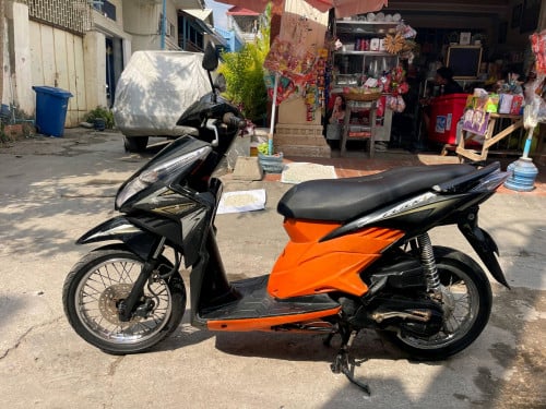 010 ឯកសារគ្រប់ម៉ាស៊ីនស្រួយ