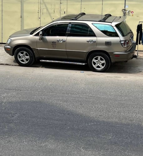 02 ប៉ុង2 ឡានស្អាត ជិះទៅស្រុកម្តងៗ សំបកថ្មីៗ