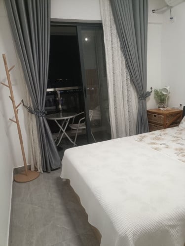 1 bed + 1 bath Studio for Rent in Riverside