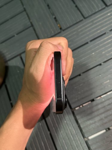 16 pro lock sim + black screen damage