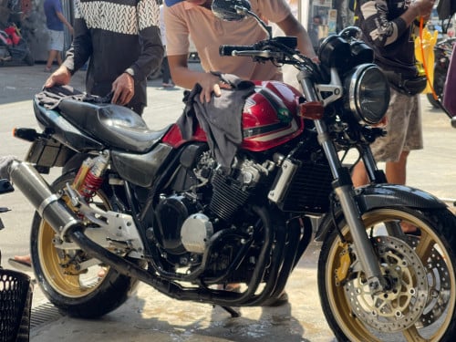 2002 CB400SF VTEC សោរឈីប. កង់ធំ