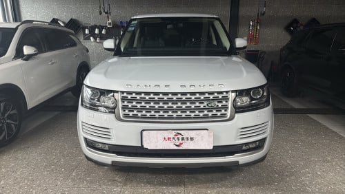 2015 Land Rover Range Rover in excellent condition