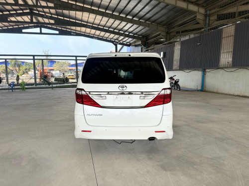 Alphard 2013 Type Gold Auto 3 ឡានថ្មីណាស់ តំលៃពិសេ