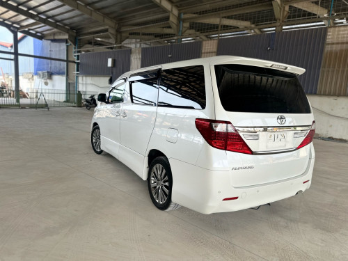 Alphard 2013 Type Gold Auto 3 ឡានថ្មីណាស់ តំលៃពិសេ