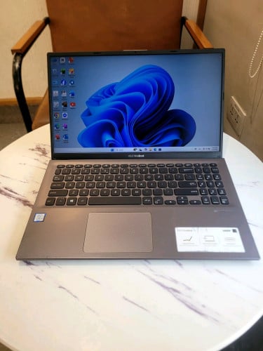 ASUS Vivobook X512FA