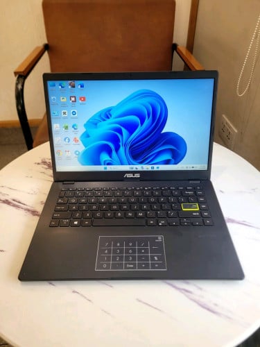 Asus Vivobook X51MA